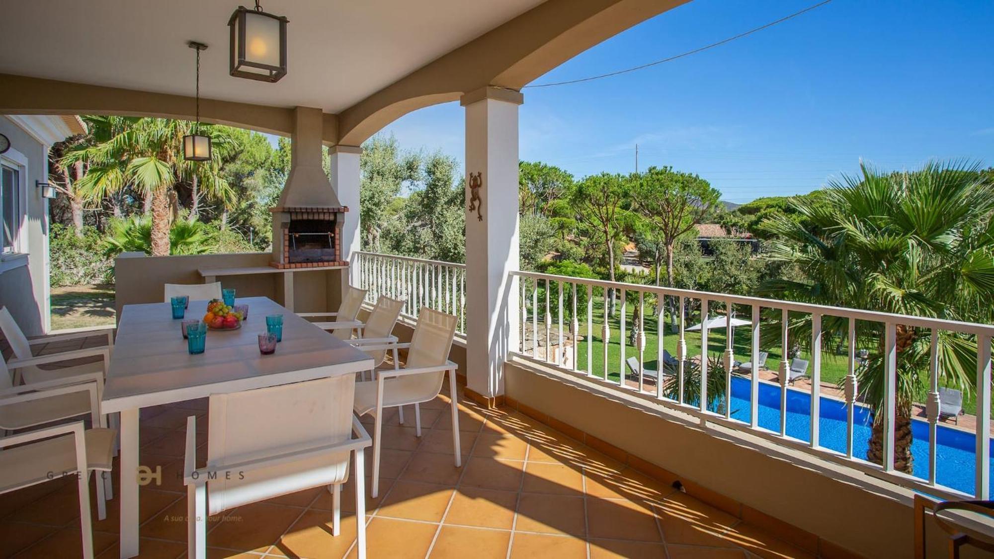 Luxuosa Moradia V5 Em Quarteira - Greice Homes Exteriör bild