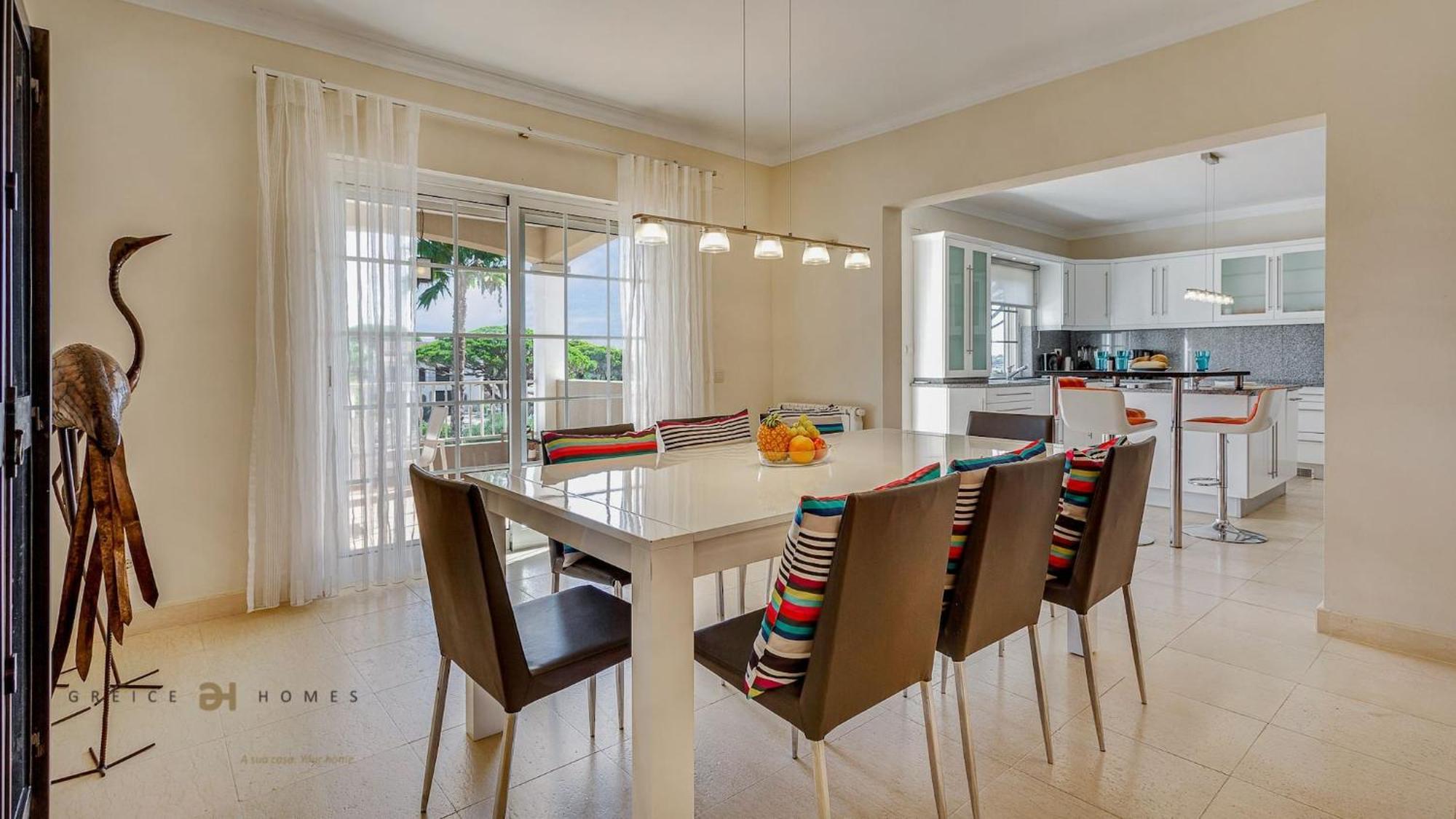 Luxuosa Moradia V5 Em Quarteira - Greice Homes Exteriör bild