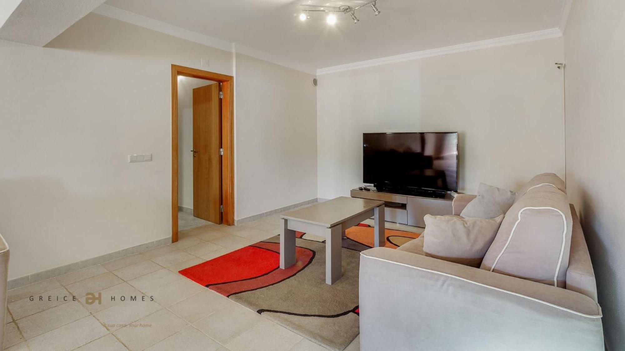 Luxuosa Moradia V5 Em Quarteira - Greice Homes Exteriör bild