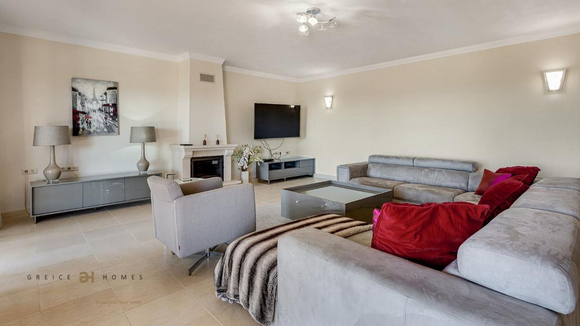 Luxuosa Moradia V5 Em Quarteira - Greice Homes Exteriör bild